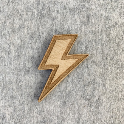Wooden pins | Flash