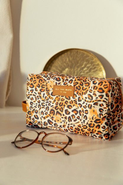 Toiletry bag | Leopard