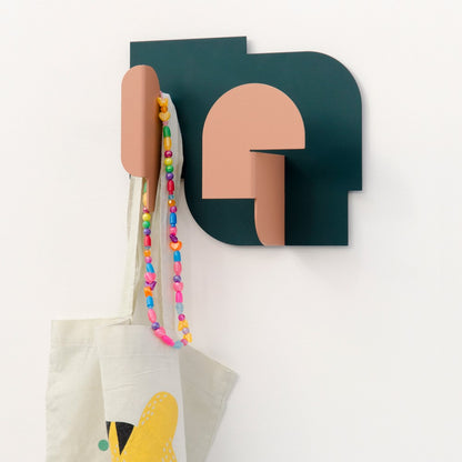 Urba 03 coat hook | Nude and green