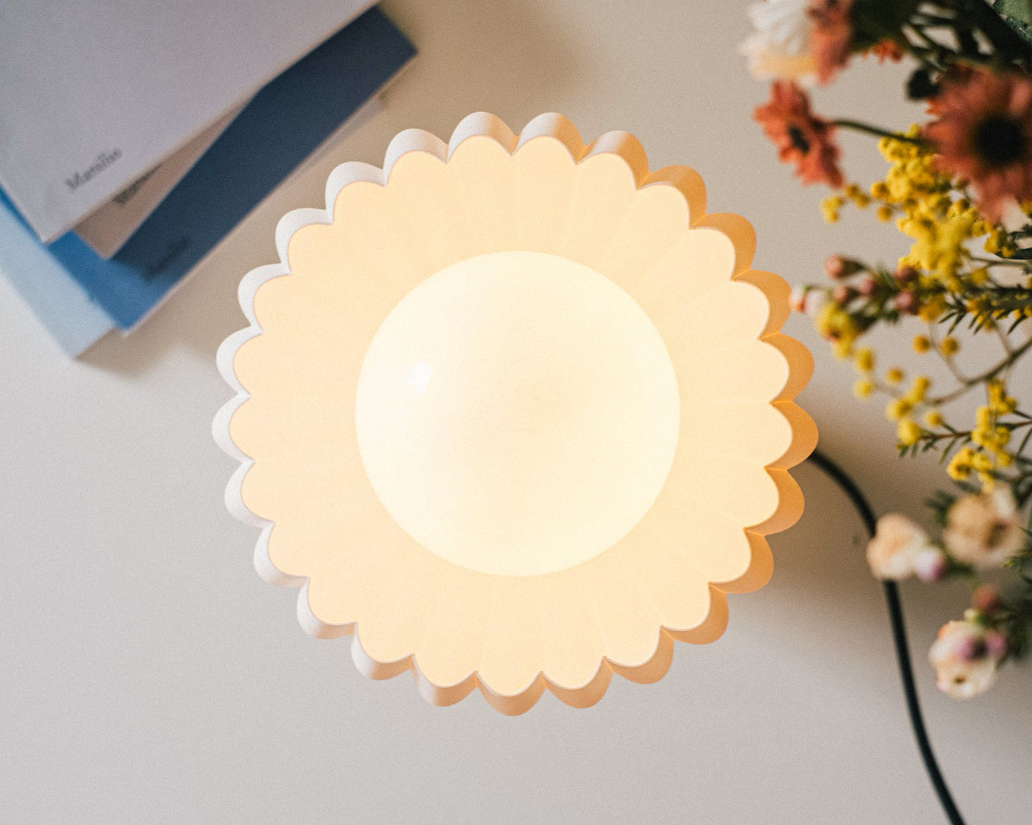 Lampe à poser en coquilage | Rivage
