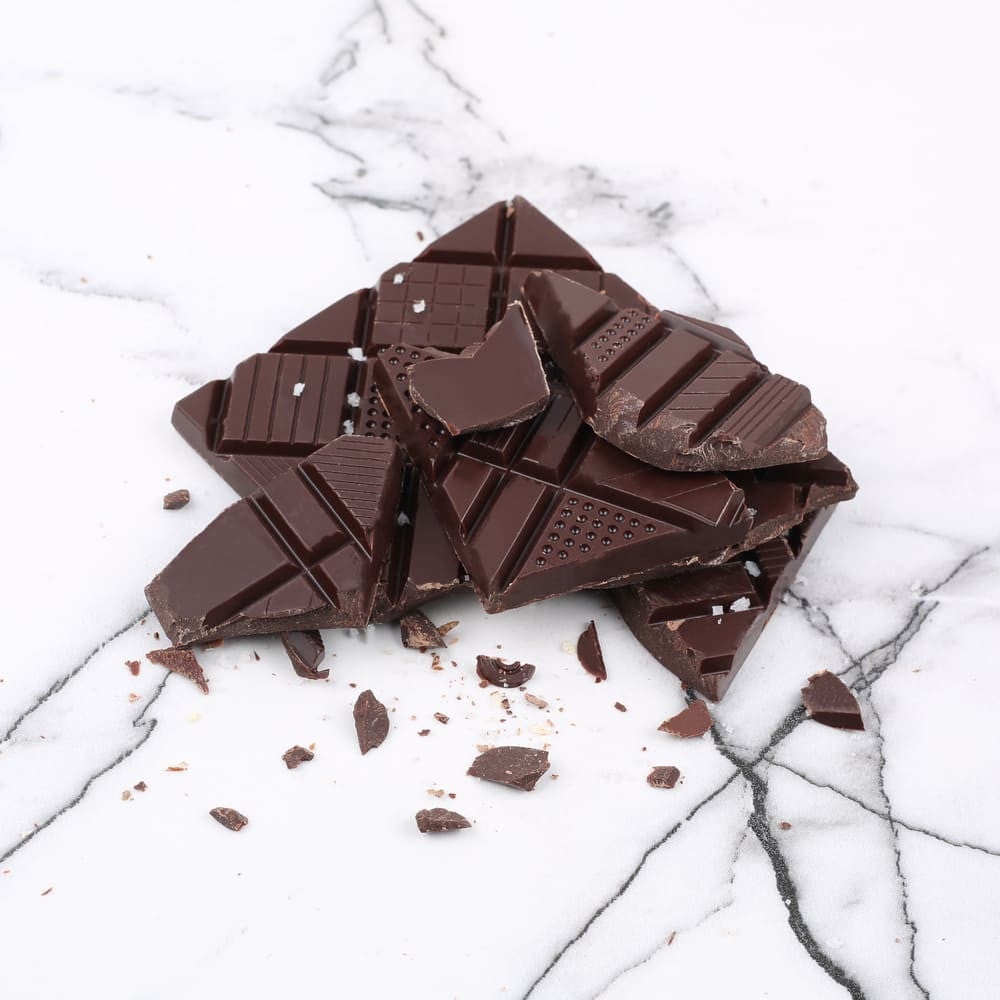 Organic chocolate bar | Black &amp; Camargue salt