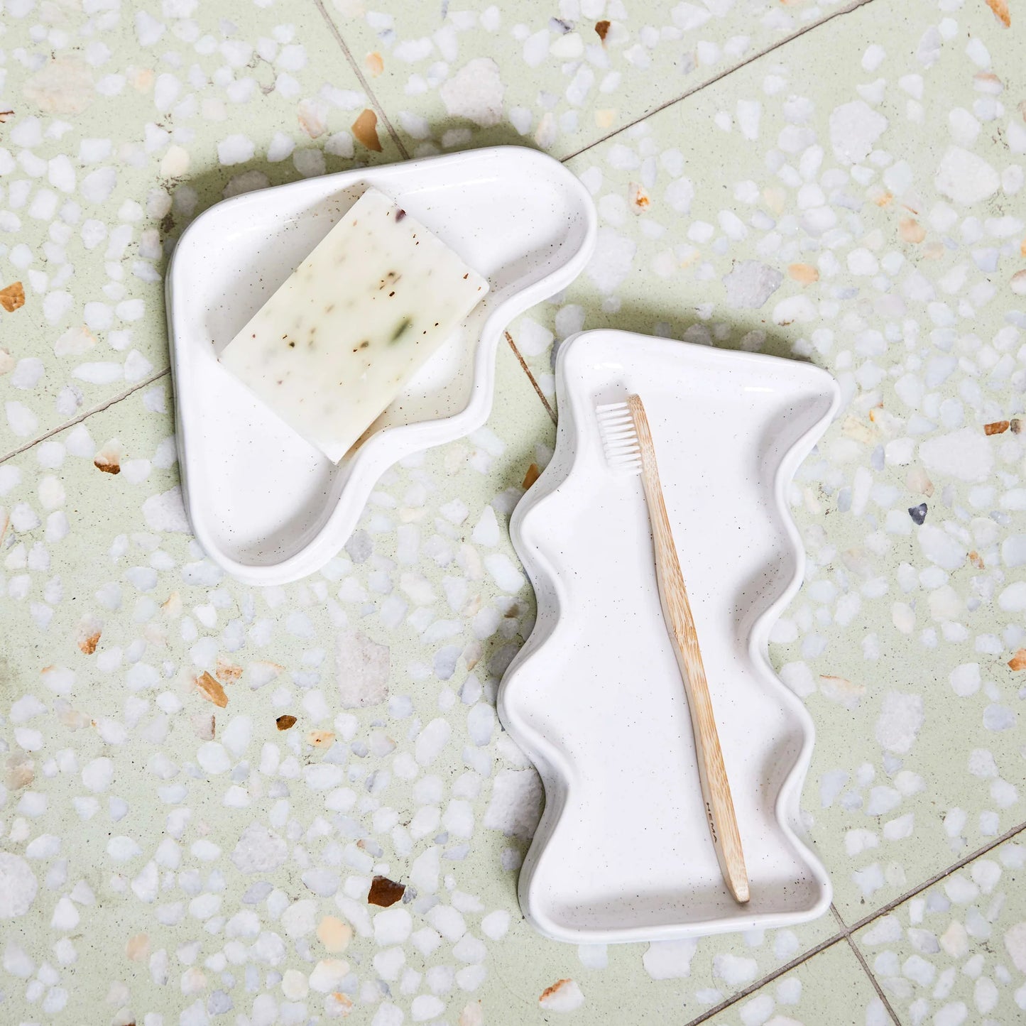 Ceramic wave tray | White rectangle