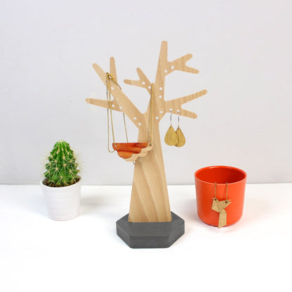 Arbre à boucles d’oreilles