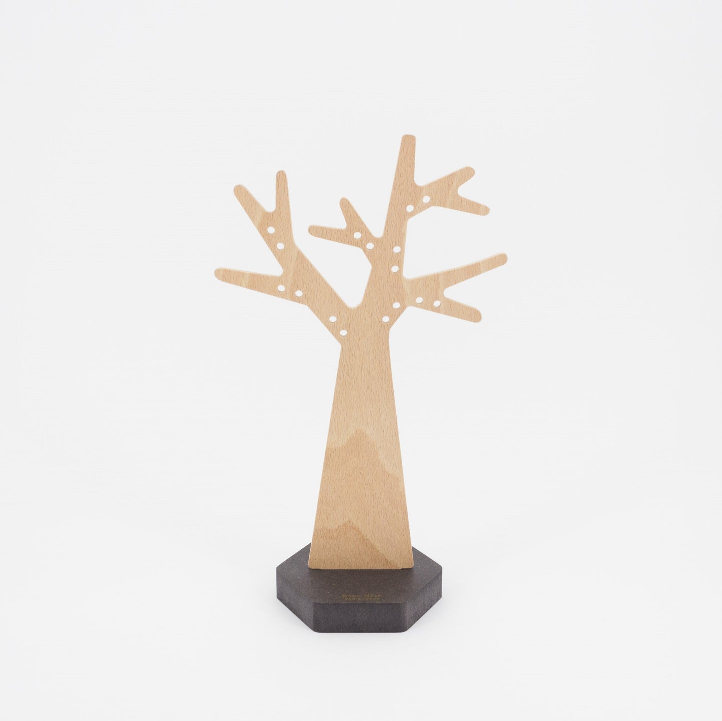 Arbre à boucles d’oreilles