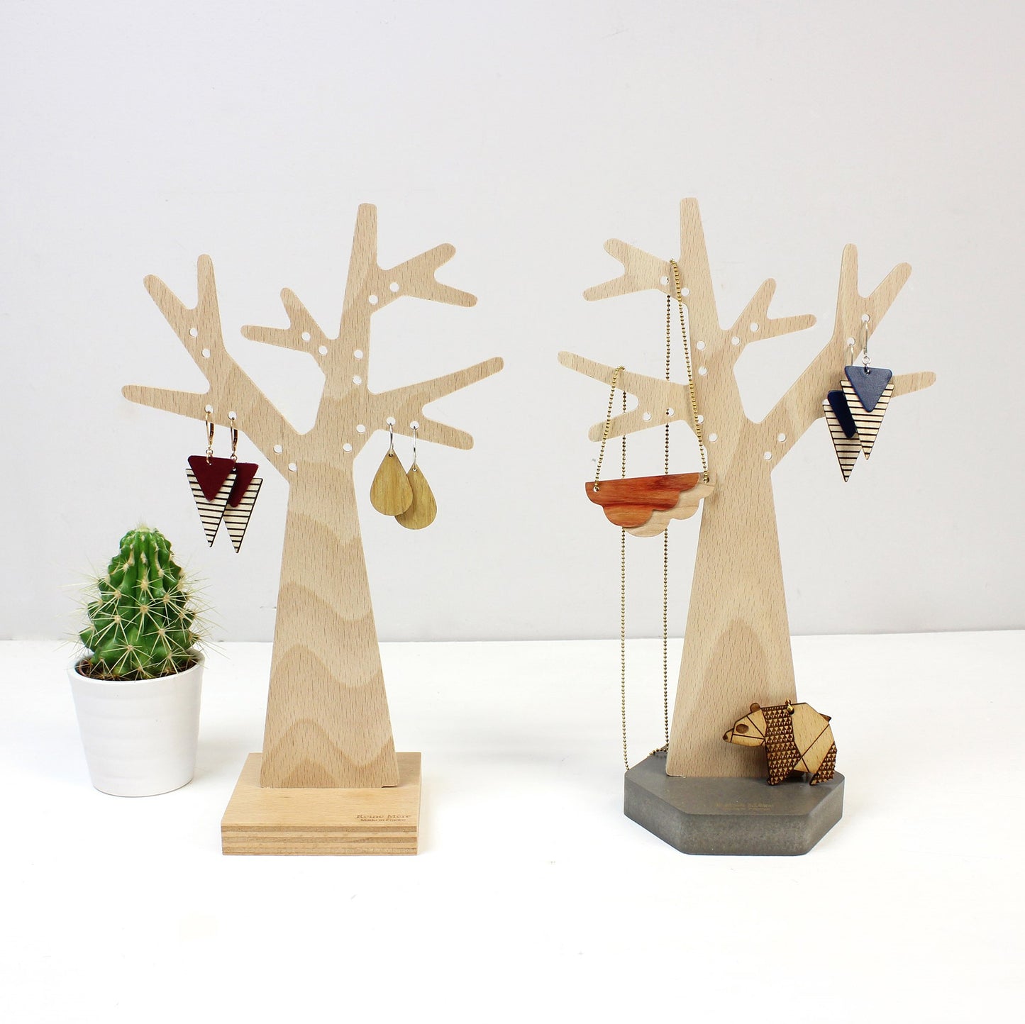 Arbre à boucles d’oreilles